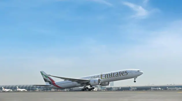Emirates potenzia i voli da Dubai a Hong Kong