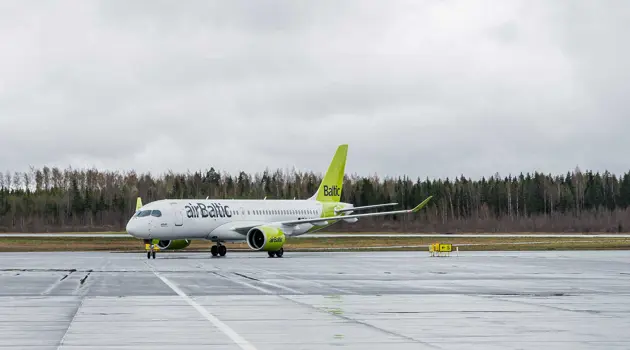 L'aeroporto di Tampere-Pirkkala offre voli di linea diretti per Nizza e Milano