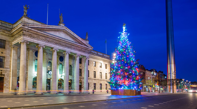 I mercatini natalizi riempiono di magia la città di Dublino