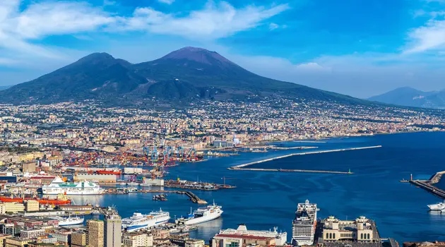 Ceneri vulcaniche e voli: a Napoli il meeting internazionale