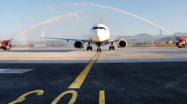 Decollano da Salerno le nuove rotte estive di Ryanair