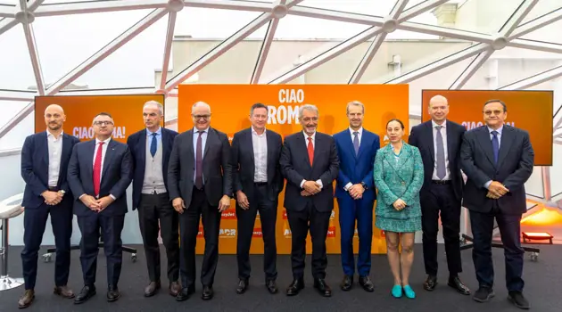 Easyjet inaugura la nuova base a Fiumicino