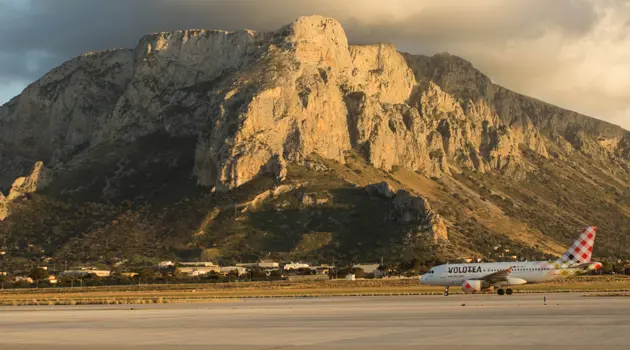 Volotea raggiunge quota 4 milioni di passeggeri a Palermo